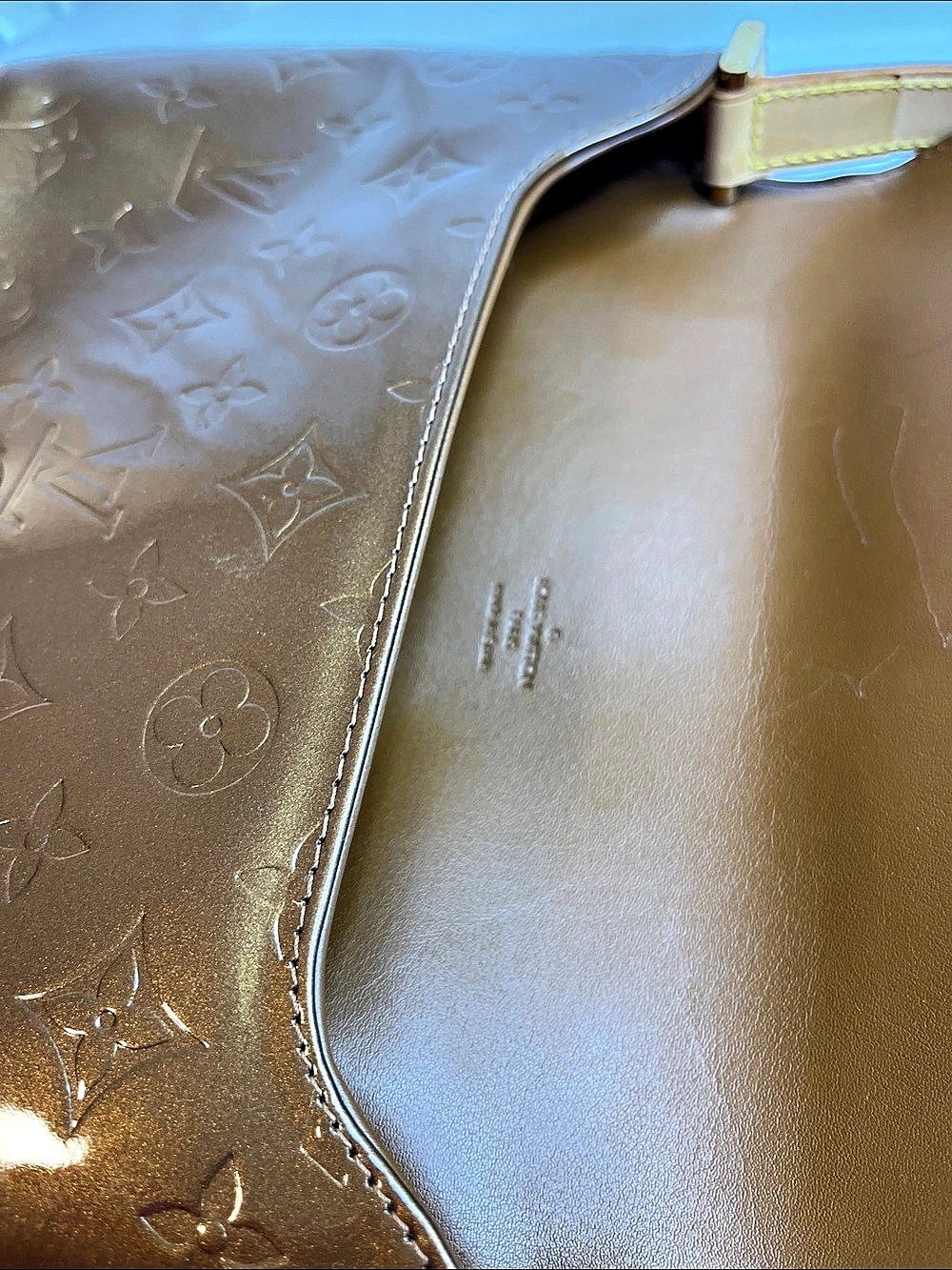 Louis Vuitton Monogram Vernis Thompson Street Bag Bronze - Picture 2 of 14